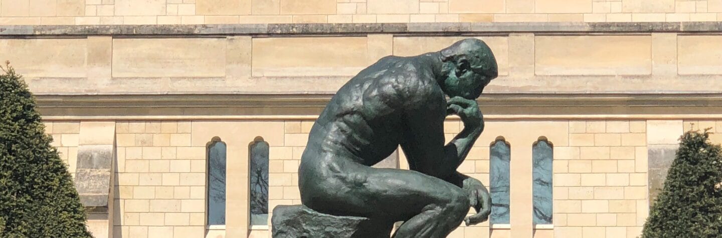 Over denken en gedachteloos staren